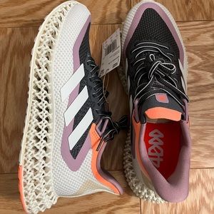 Brand new adidas womens 4DFWD 2 running sneakers